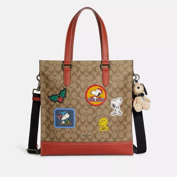 Coach x Peanuts Snoopy Leather Key Chain - Picture 7 of 7